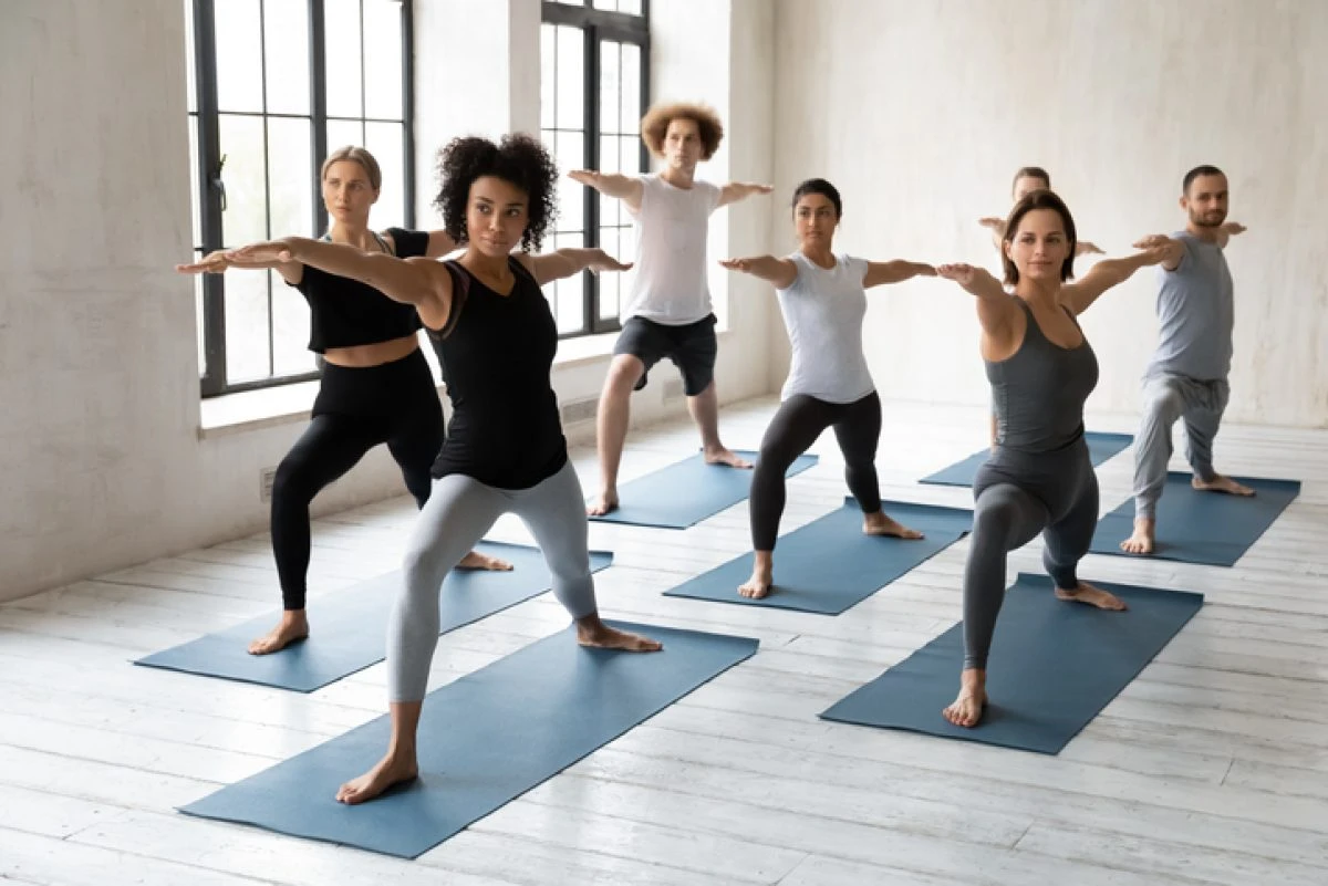 séance de pilates adapté à Chambéry encadrée par un EAPA